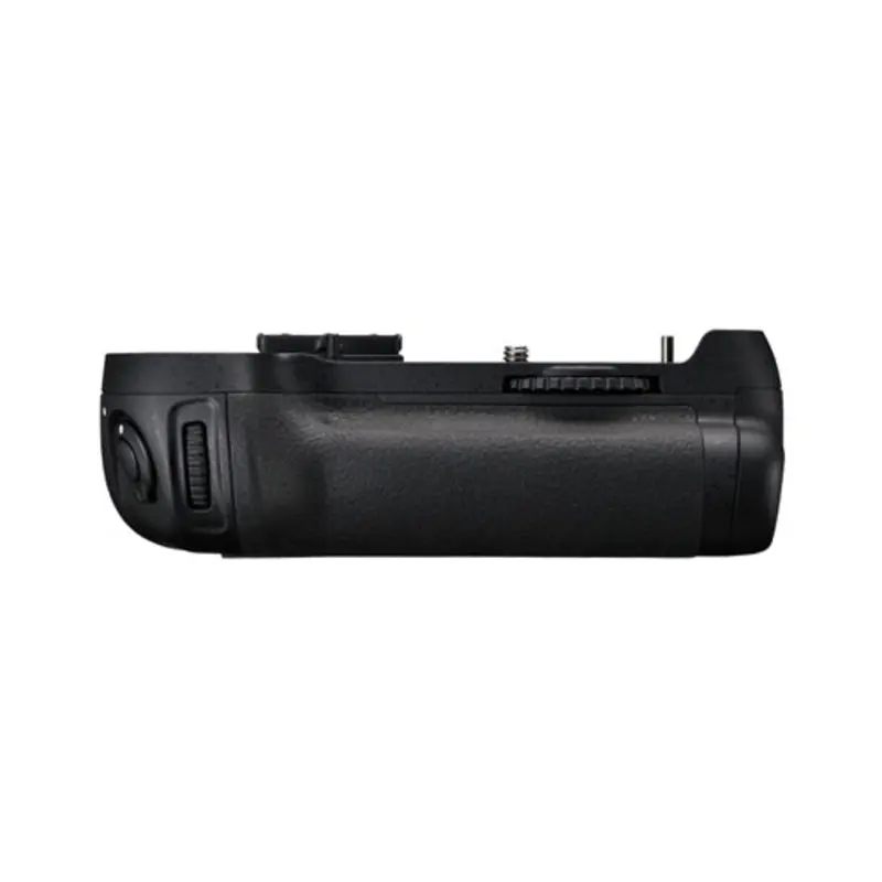 Nikon MB-D12 Battery Grip