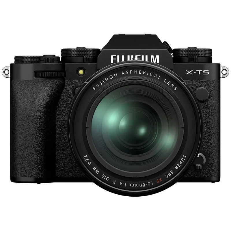 FUJIFILM X-T5 with XF 16-80mm f4