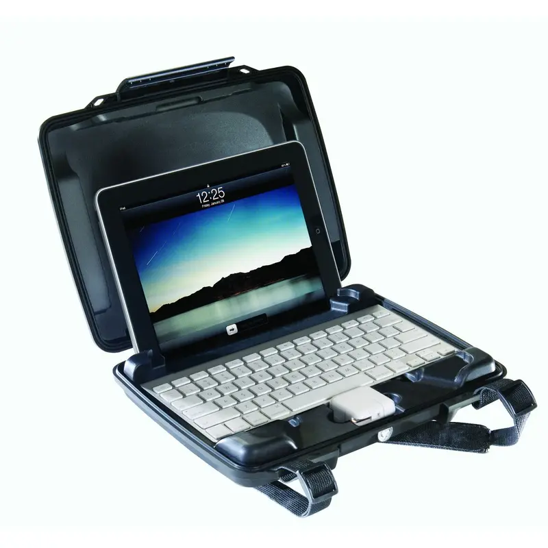Pelican i1075 Hardback Case w/iPad Insert Black