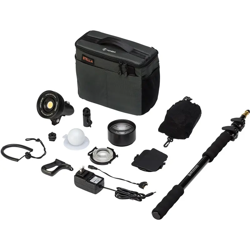 Light and Motion Stella 2000 SP LED 1-Light Action Kit with Accessories