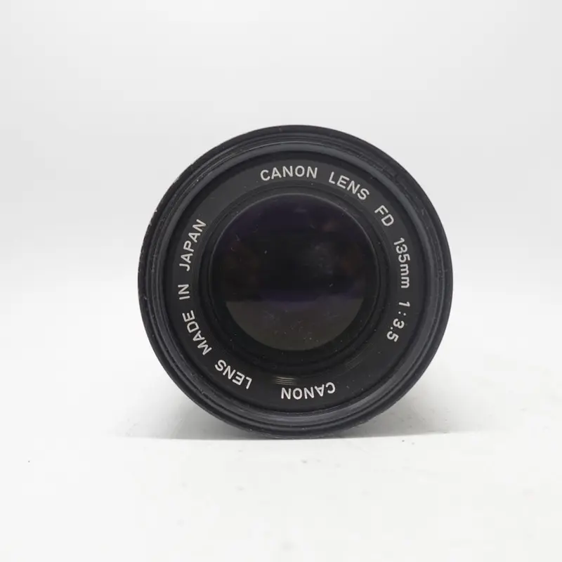 Used Canon FD 135mm f/3.5 SLR Lens | Black | U9