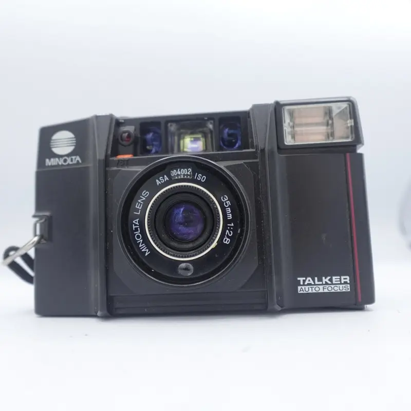 Used Minolta Talker 35mm Point and Shoot Camera | Black | U9