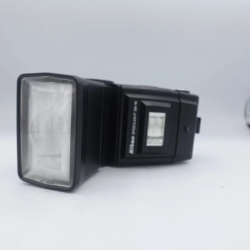 Used Nikon Speedlight SB-16 Flash | Black | U9
