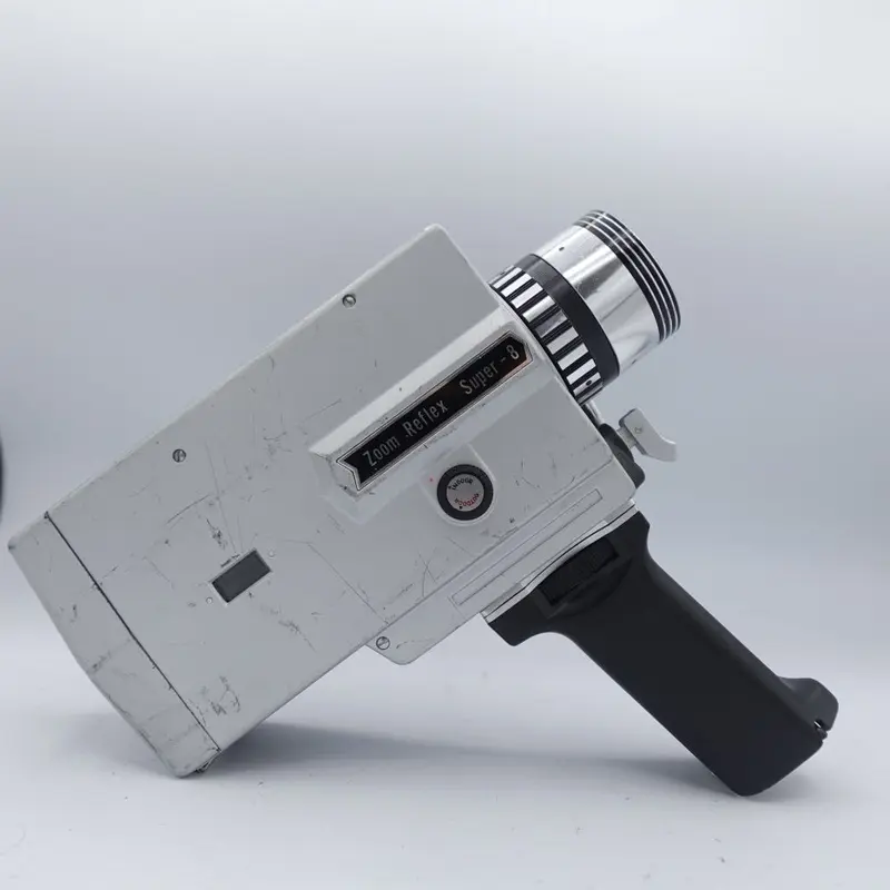 Used Universa 2500L Zoom Super 8 Movie Camera | Chrome | U8