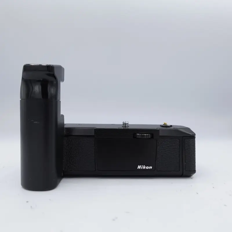 Used Nikon MD-14 Motor Drive/Grip | Black | U9
