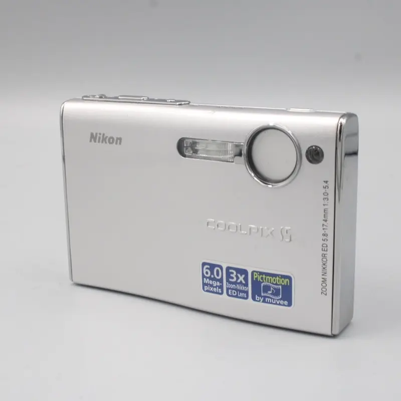 Used Nikon Coolpix S5 Digital Point and Shoot Camera
