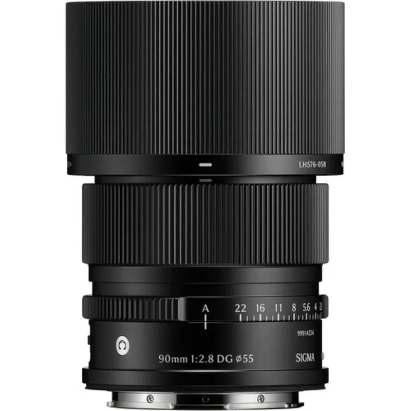 Sigma 90mm f/2.8 DG Contemporary Lens | L-Mount, Black