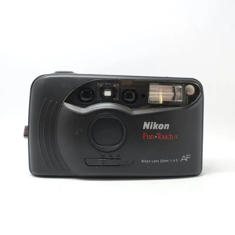 Used Nikon Fun Touch 3 35mm Point and Shoot Camera | Black | U8+