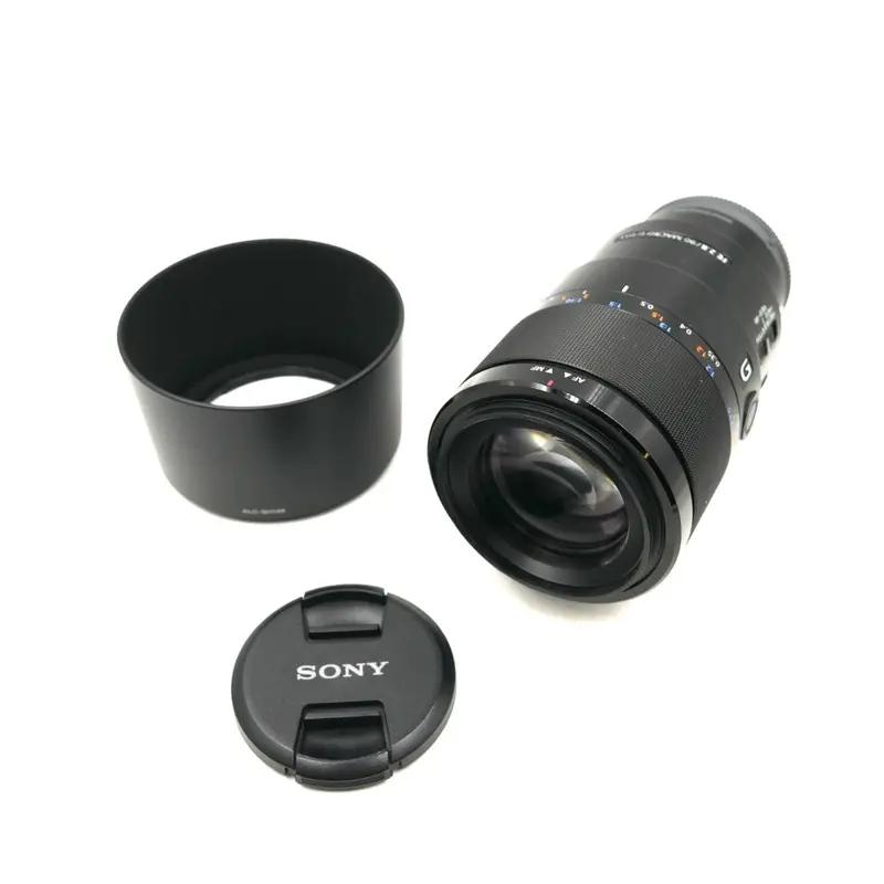 Sony FE 90mm f/2.8-22 Macro G OSS Lens