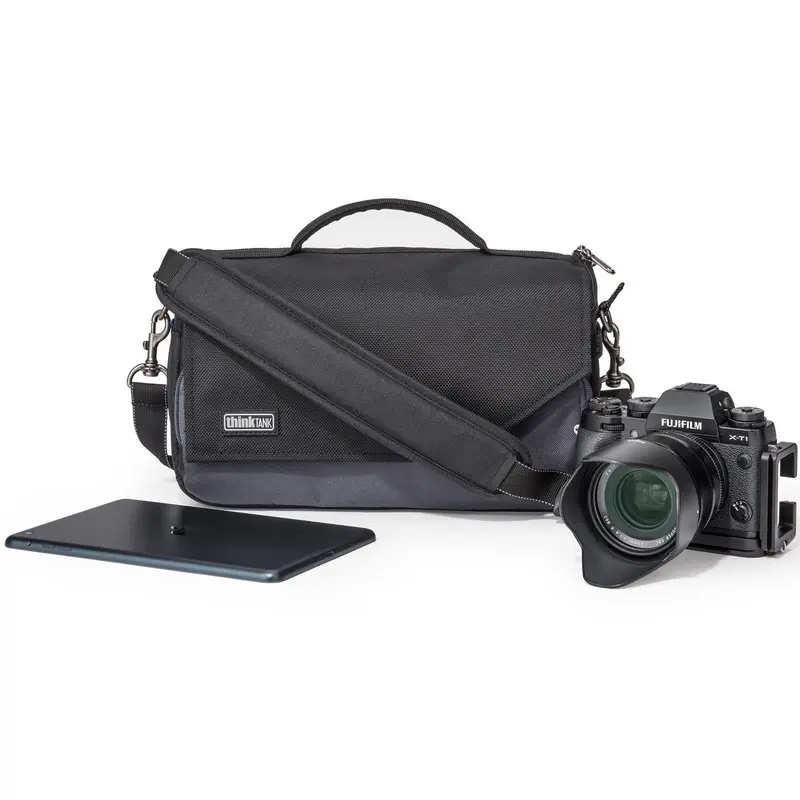 Think Tank Mirrorless Mover 25i - Charcoal Grey