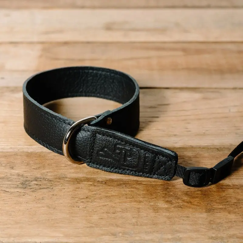 Lucky Straps Leather Camera Wrist Strap - Black